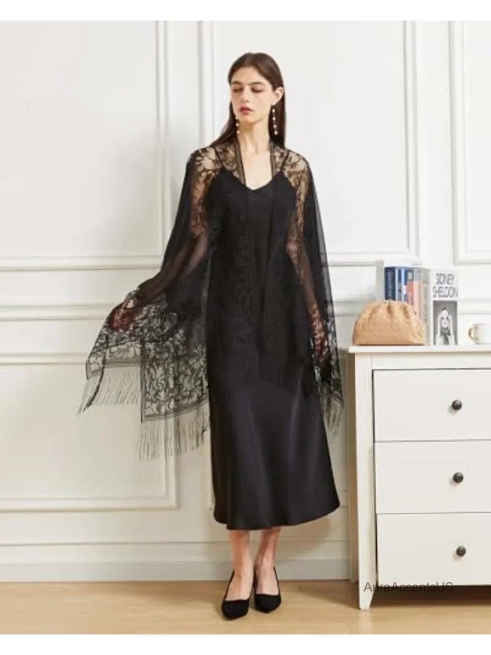 Lace Shawl Wrap for Women 1920s Cape Evening Cardigan Fringe